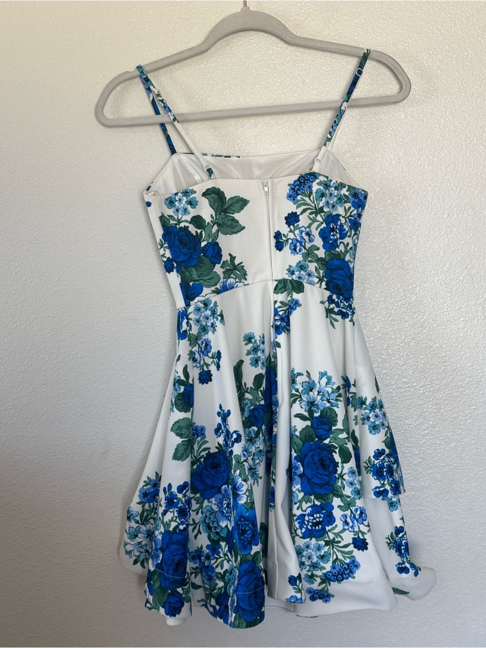 B. Darlin Blue White Floral Fit Flare Dress Peplum Mini Tiered 1 / 2 - Picture 3 of 11